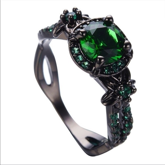 Emerald Color 10Kt Black Gold Filled CZ Ring - Picture 4 of 6